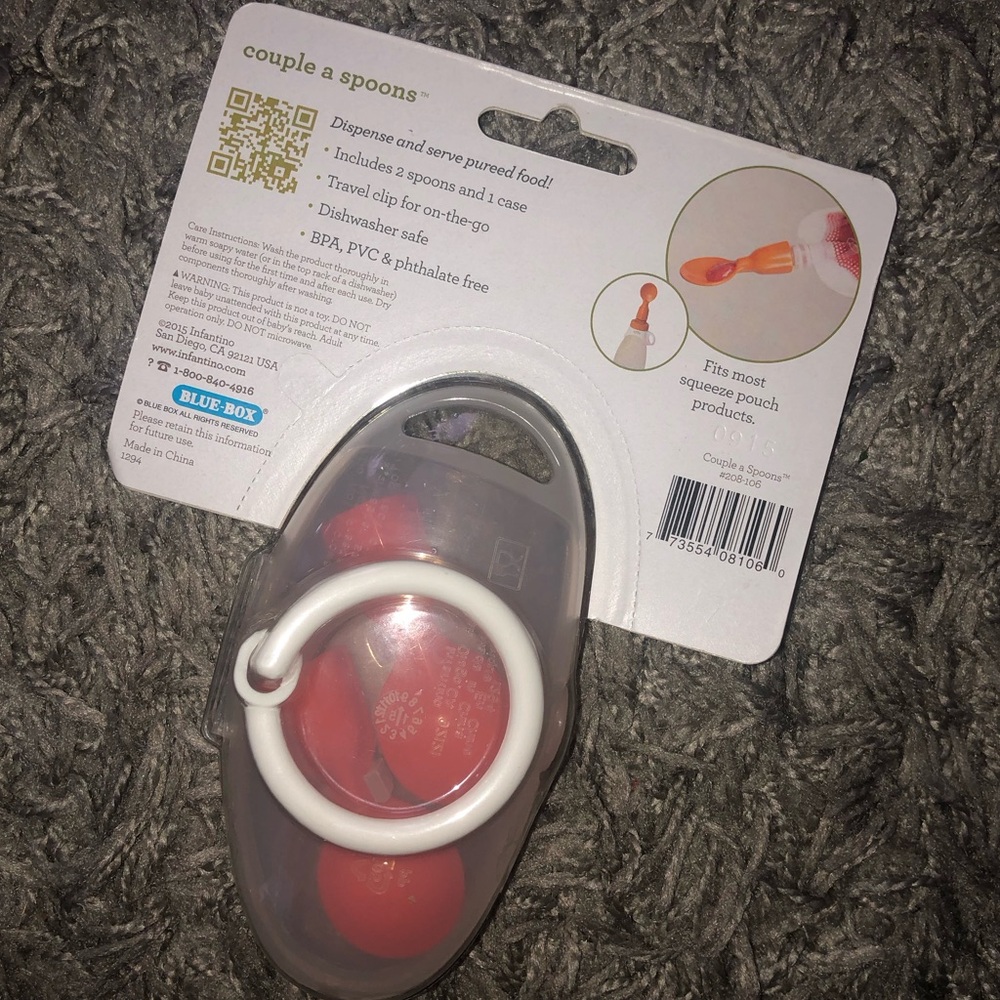 Infantino Fresh Squeezed Feeding Line Couple A Spoons & Reusable Squeeze Pouch - Picture 5 of 9
